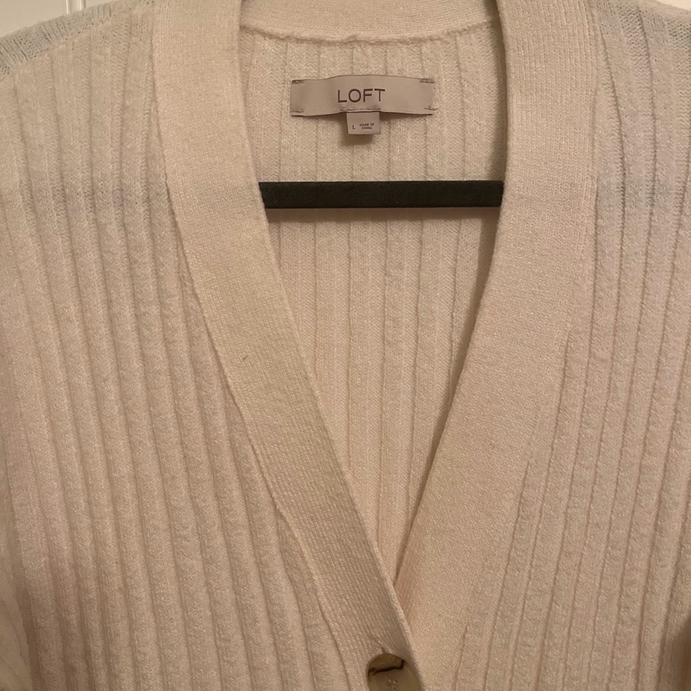 LOFT Cream Cardigan - Picture 2 of 3